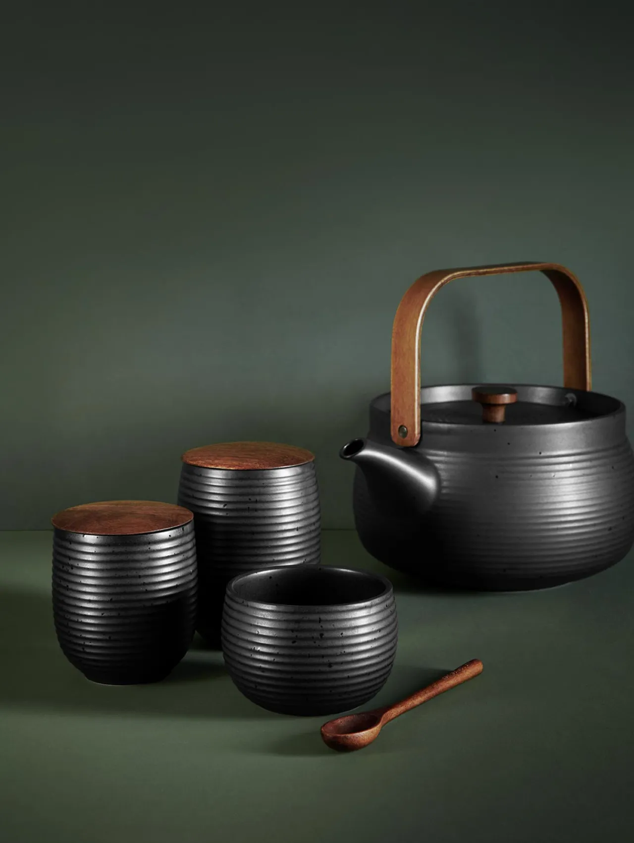 ASA Selection teekanne mit Holzgriff, black